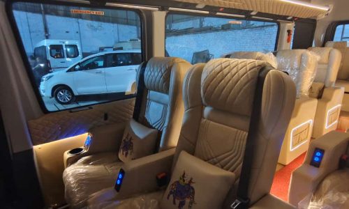 12 seater Maharaja Urbania luxury traveller for comfortable outstation group tours