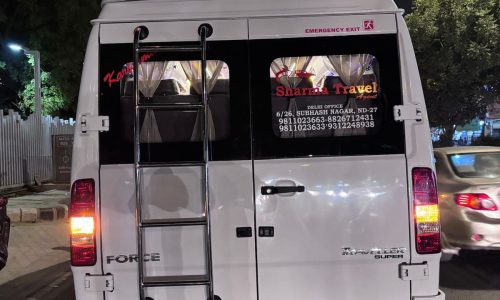 20 seater tempo traveller for large group and corporate outstation travel