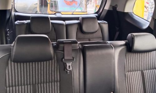 Kia Carens cab for family and group outstation travel